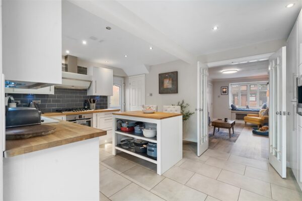 Fernbank Drive, Netherton