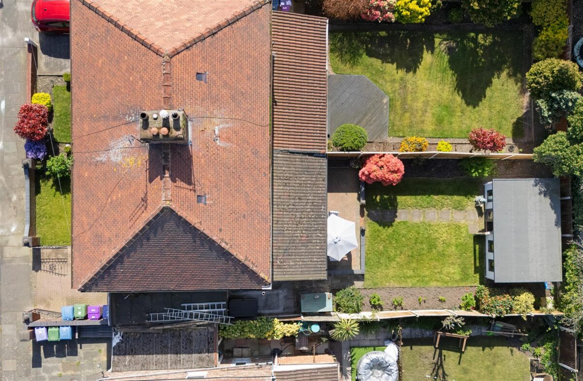 Crescent Road, Walton