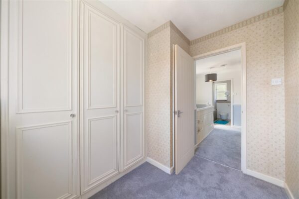 Sprig Close, Aintree