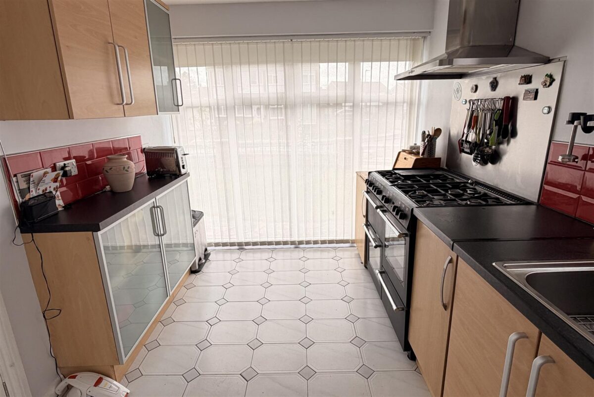 Mount Crescent, North Park