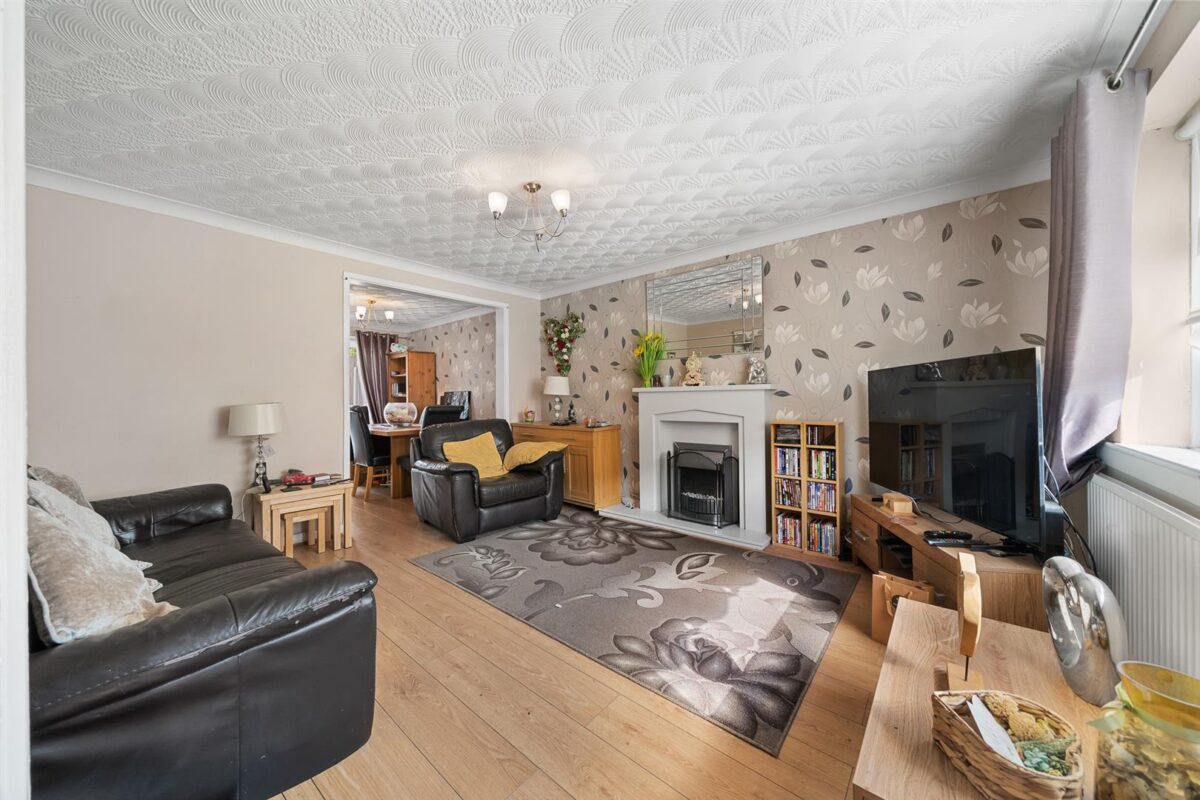 Alicia Walk, Fazakerley