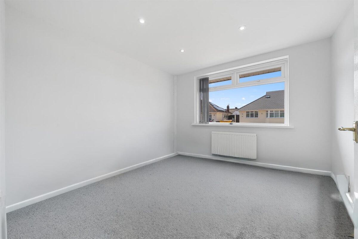Wrekin Drive, Aintree Village