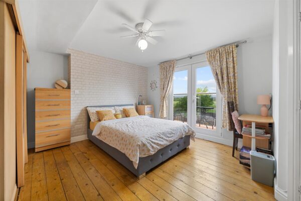 Barlows Lane, Fazakerley
