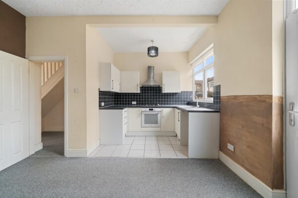 Allendale Avenue, Aintree