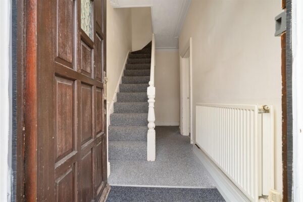 Allendale Avenue, Aintree