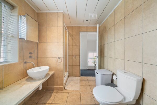 Barlows Lane, Fazakerley