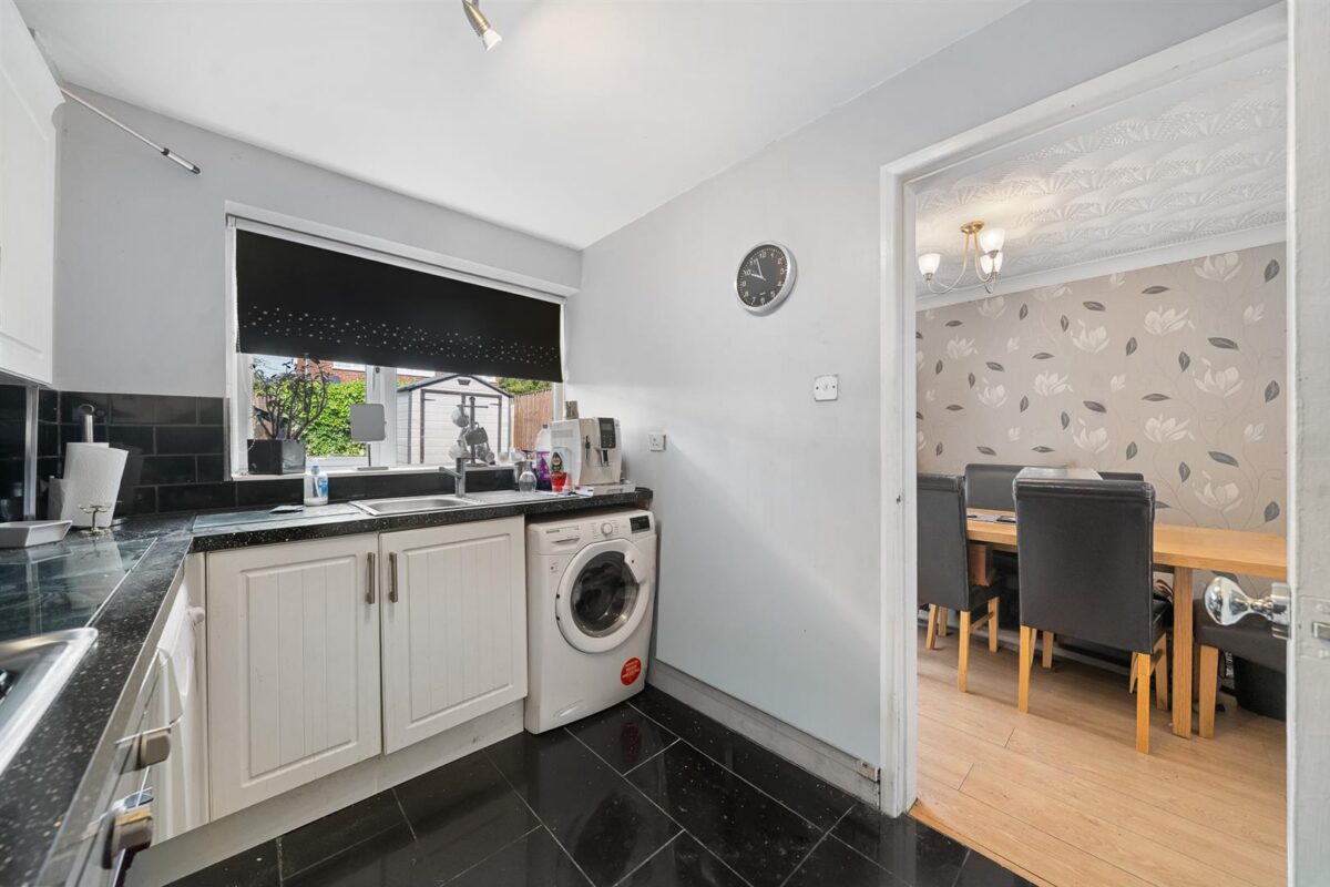 Alicia Walk, Fazakerley
