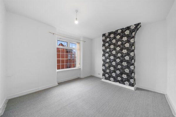 Park Avenue, Fazakerley