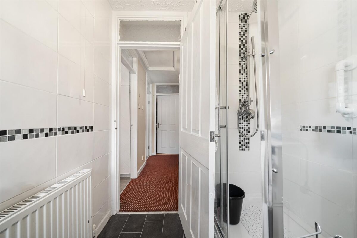 Alicia Walk, Fazakerley