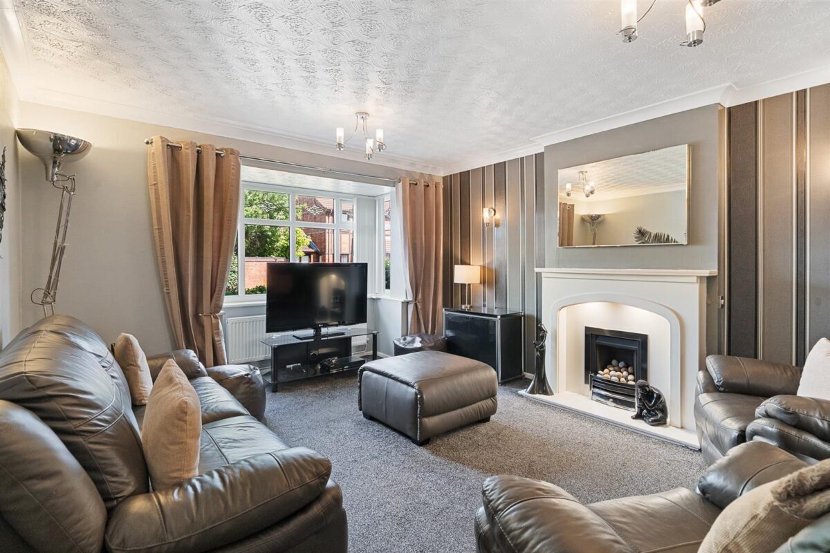 Richmond Crescent, Netherton