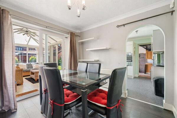 Richmond Crescent, Netherton