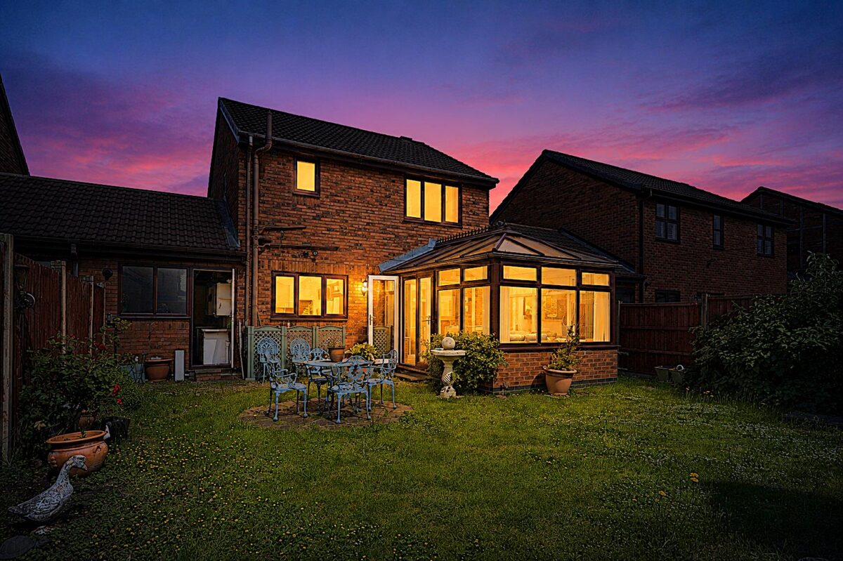 Richmond Crescent, Netherton