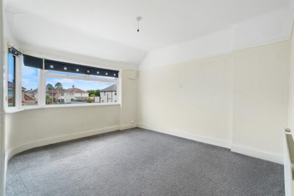 Sedbergh Avenue, Aintree Village