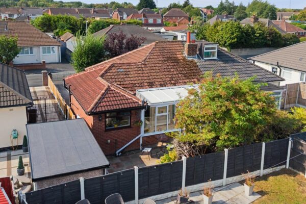 Beech Avenue, Melling