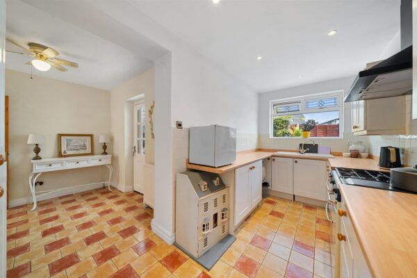 Beech Avenue, Melling