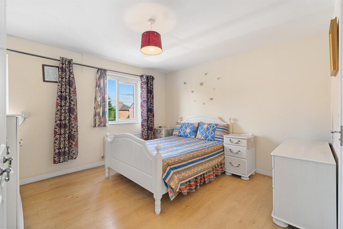 Papillon Drive, Fazakerley