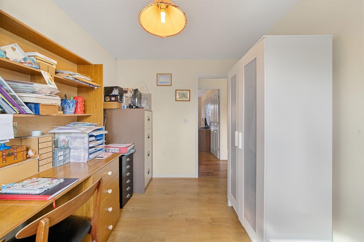 Papillon Drive, Fazakerley