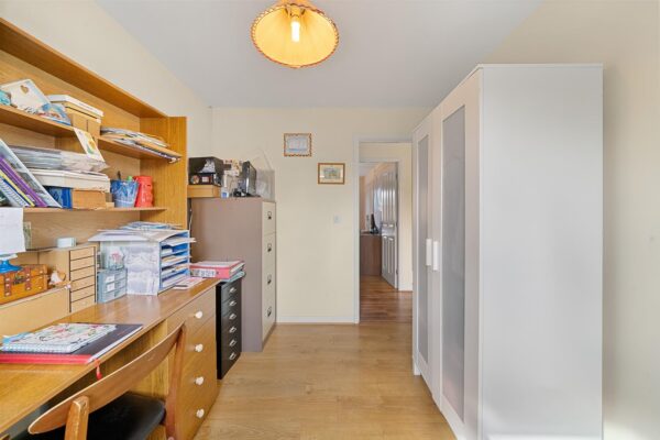 Papillon Drive, Fazakerley