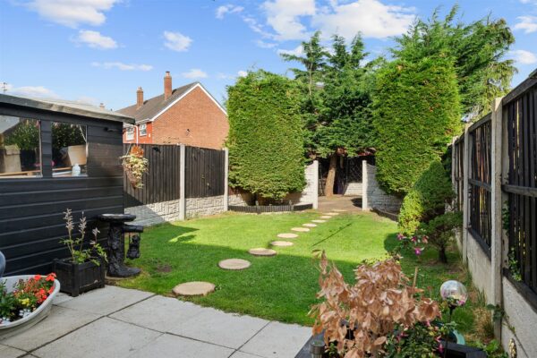 Canterbury Way, Netherton