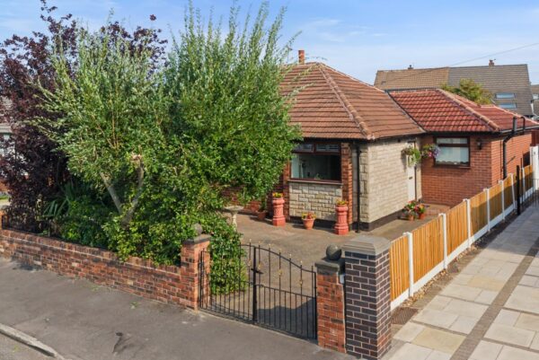 Beech Avenue, Melling