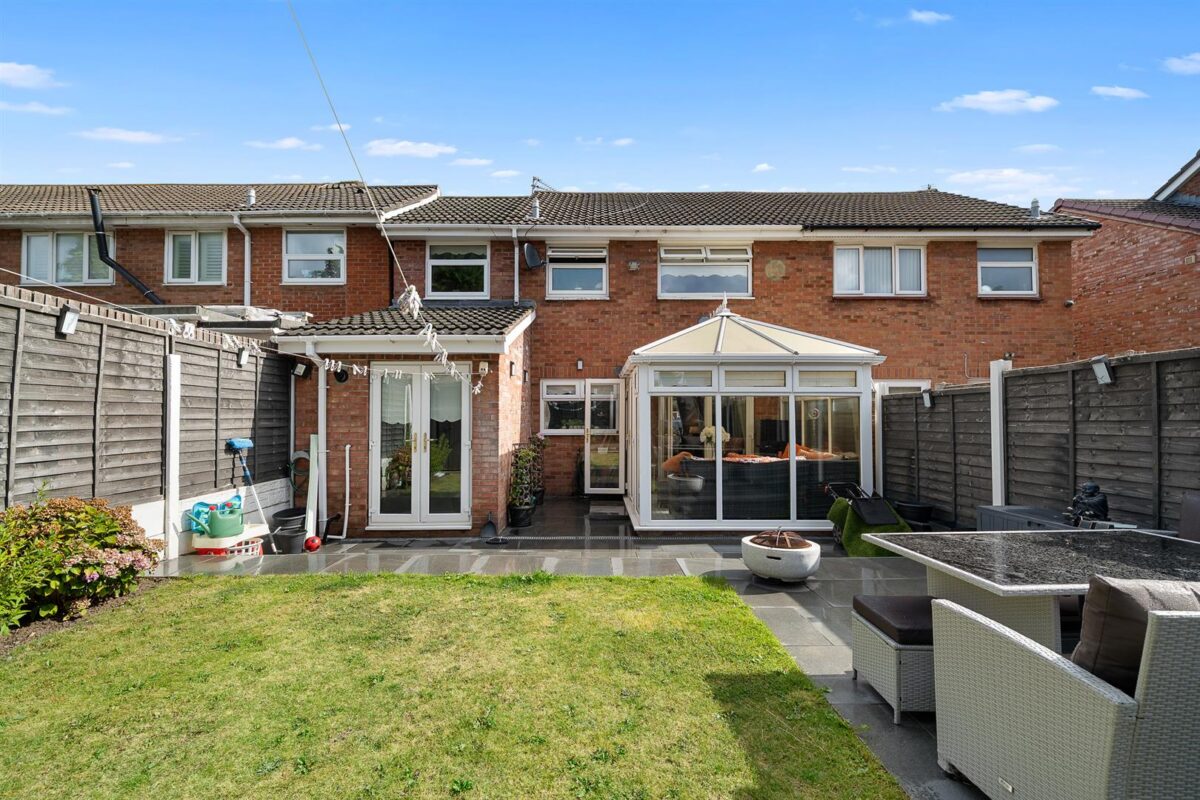 Brierley Close, Netherton