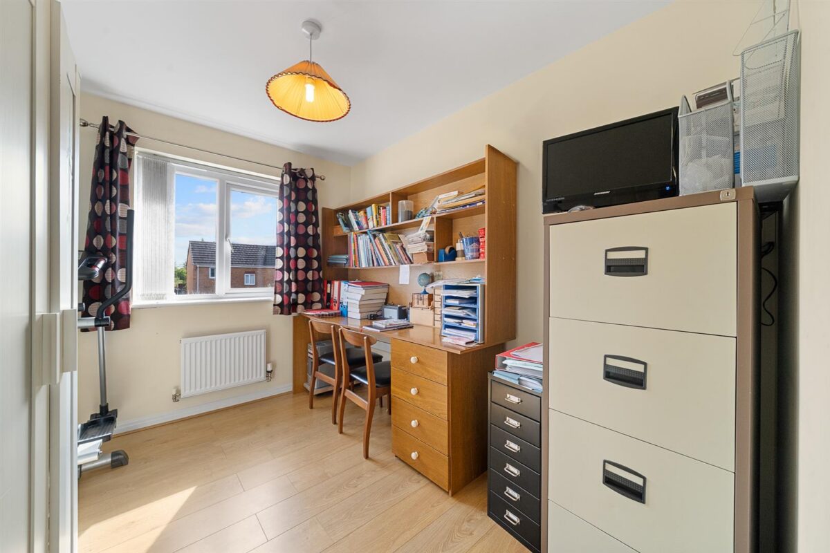 Papillon Drive, Fazakerley