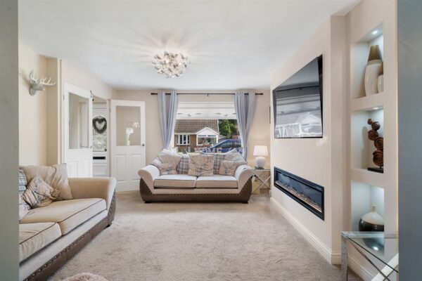 Brierley Close, Netherton