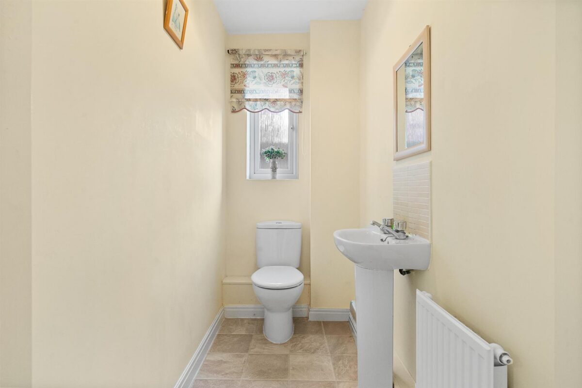 Papillon Drive, Fazakerley