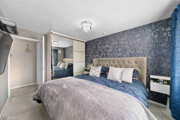 Canterbury Way, Netherton