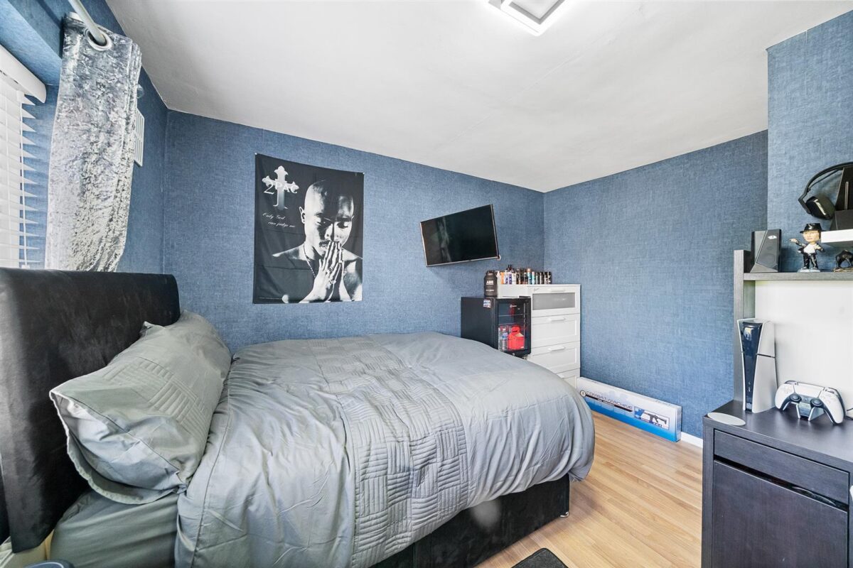 Canterbury Way, Netherton