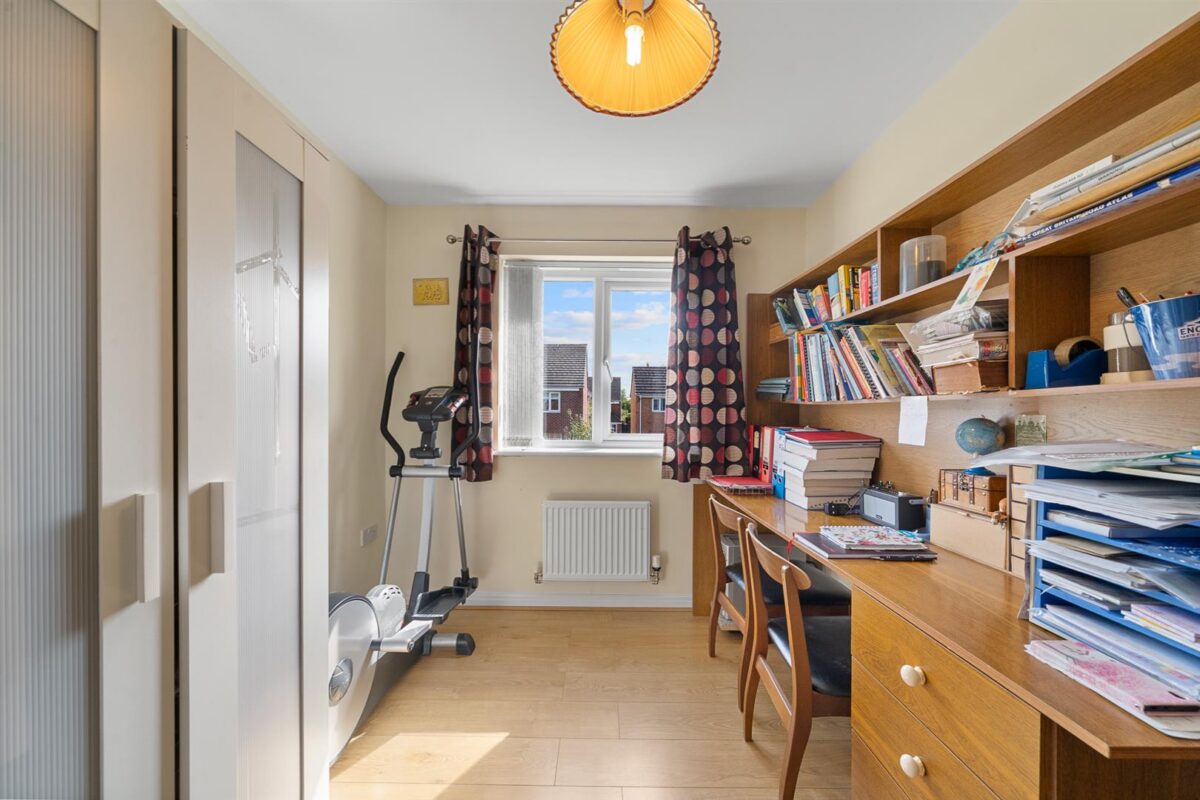Papillon Drive, Fazakerley