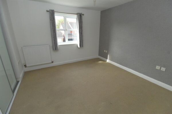 Dapple Heath Avenue, Melling