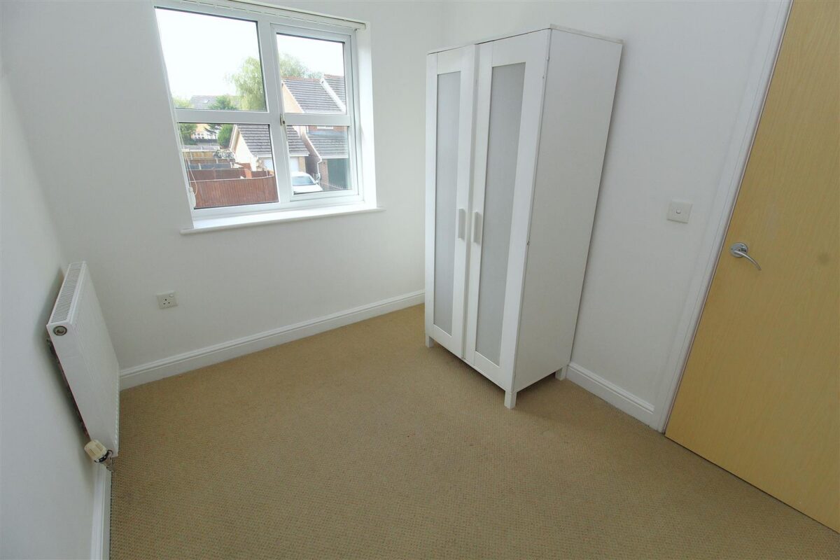 Dapple Heath Avenue, Melling