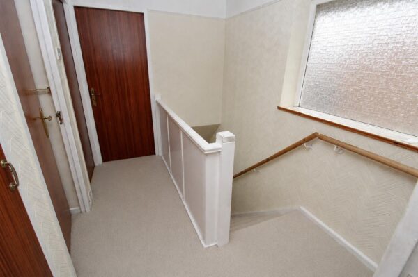 Rugby Drive, Aintree Village