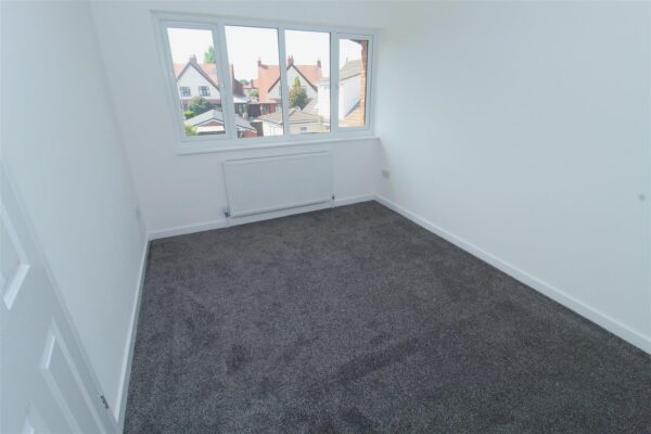 Debra Close, Melling